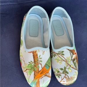 Gucci Floral Print Slip-On Shoes